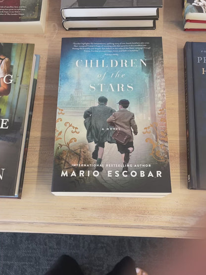 Children of the Stars by Mario Escobar - paperback